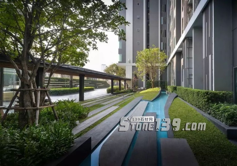 創意景觀設計,石材嵌草鋪裝惹人醉