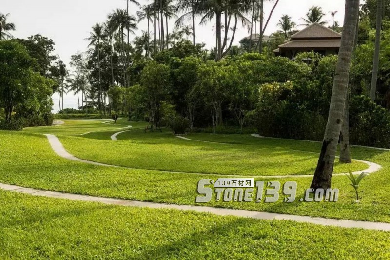 創意景觀設計,石材嵌草鋪裝惹人醉