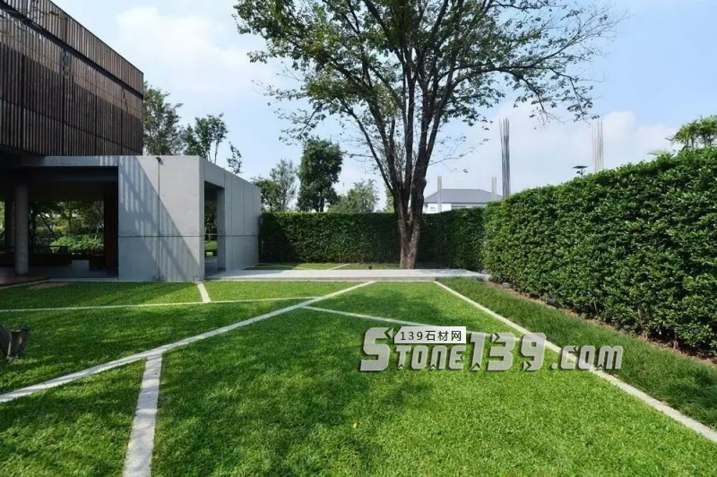 創意景觀設計,石材嵌草鋪裝惹人醉
