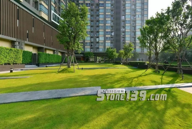 創意景觀設計,石材嵌草鋪裝惹人醉