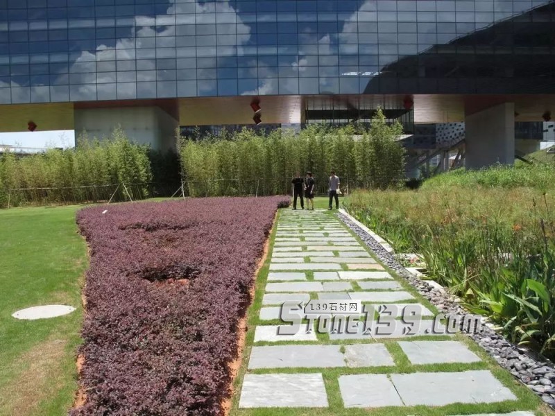 創意景觀設計,石材嵌草鋪裝惹人醉