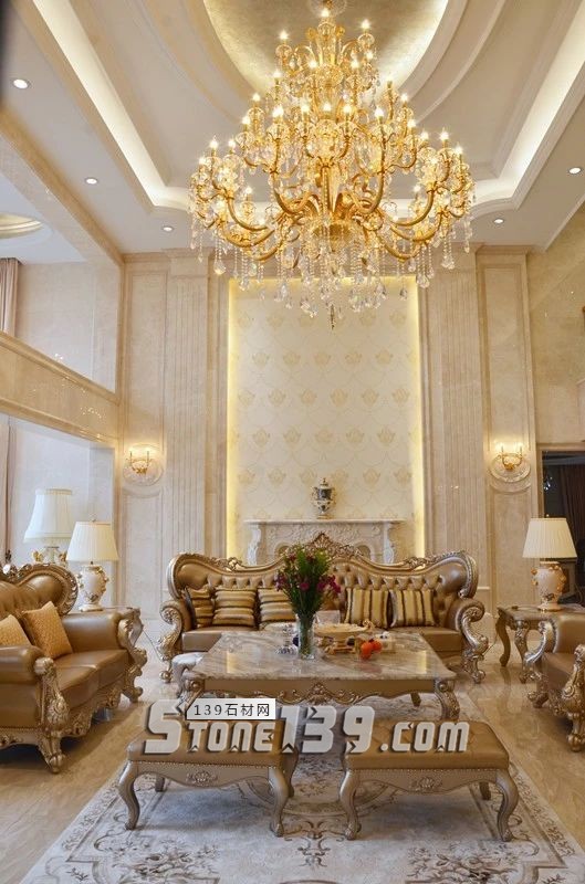 750㎡頂層復式公寓，大理石功不可沒