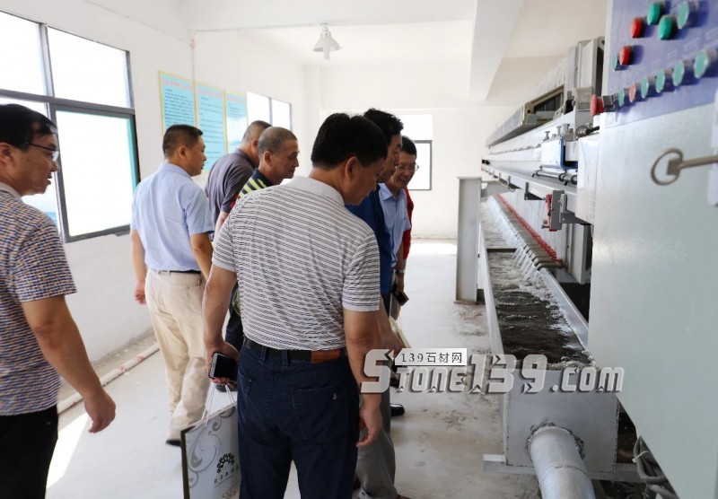 中國石材協會考察組為麻城石材產業發展把脈！