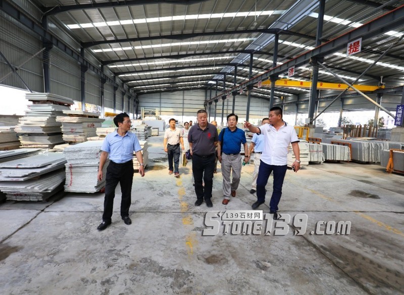 中國石材協會考察組為麻城石材產業發展把脈！