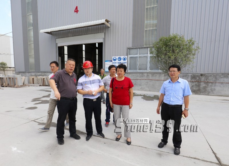 中國石材協會考察組為麻城石材產業發展把脈！