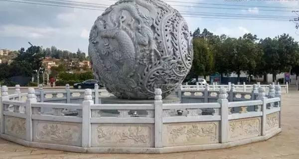 石雕龍球、圓球及浮雕