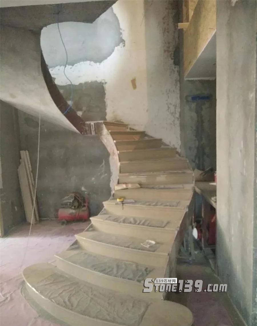 為什么旋轉樓梯一定要用石材？