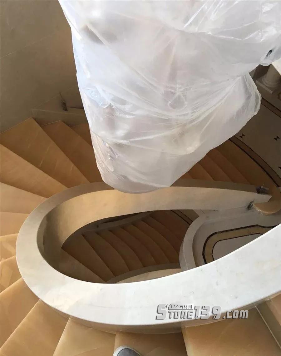 為什么旋轉樓梯一定要用石材？