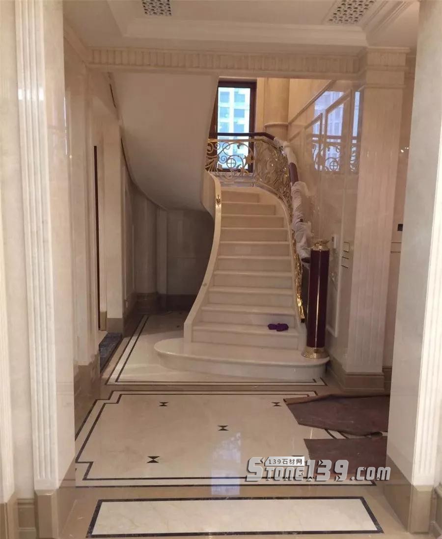 為什么旋轉樓梯一定要用石材？