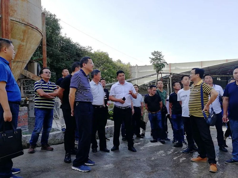 湖北麻城市委常委、統(tǒng)戰(zhàn)部部長戴昌遠(yuǎn)一行考察交流富強(qiáng)石材綠色礦山經(jīng)驗(yàn)