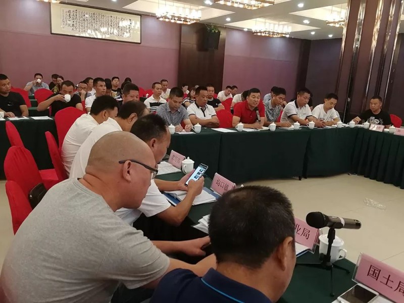 湖北麻城市委常委、統(tǒng)戰(zhàn)部部長戴昌遠(yuǎn)一行考察交流富強(qiáng)石材綠色礦山經(jīng)驗(yàn)