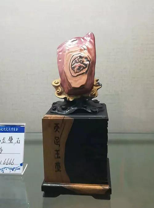 安徽首屆奇石文化交流博覽會開幕，熱乎乎的金獎都在這里了！