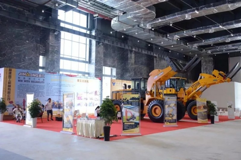 以石結緣 歡聚一堂 | 聯合會參加第四屆貴州（安順）國際石材博覽會