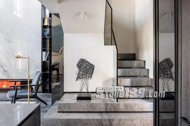 復式樓（別墅）的背景墻 原來也可以這么簡單