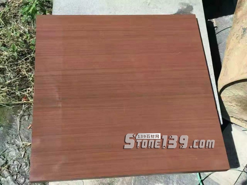 四川雅安天虹石材廠主營雅蒙黑、滎經(jīng)紅（中國紅）、紫檀木紋、漢白玉