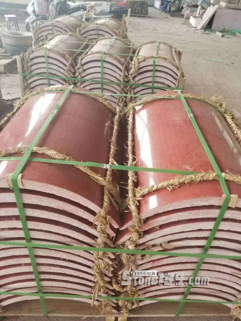 四川雅安天虹石材廠主營雅蒙黑、滎經(jīng)紅（中國紅）、紫檀木紋、漢白玉