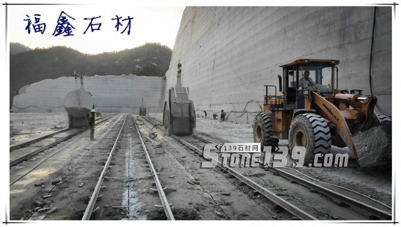 【福鑫石材】主營(yíng)河南南陽(yáng)內(nèi)鄉(xiāng)縣產(chǎn)的梨花白、梨花紅花崗巖