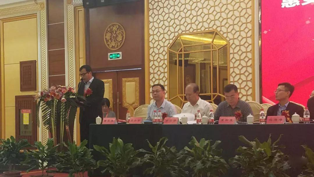 福建惠安縣石雕石材協(xié)會換屆大會現(xiàn)場