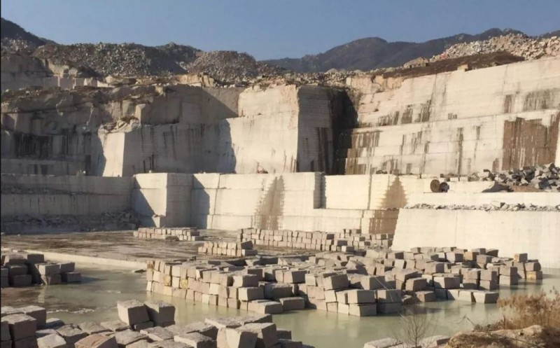 山東五蓮縣綜合整治礦山石材行業,已有188家石材加工企業通過環評驗收