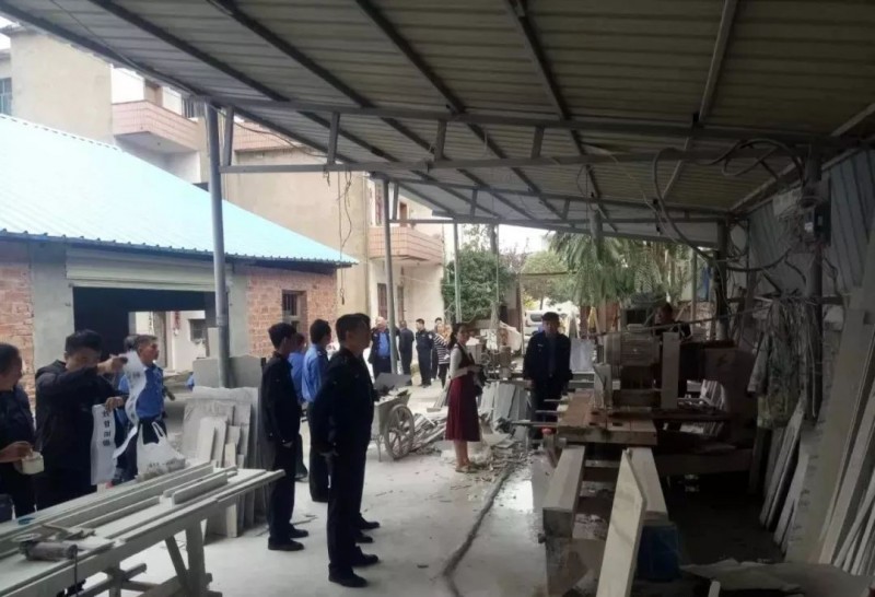 江西鄱陽縣人民北路22家大理石加工廠因環保全部搬離