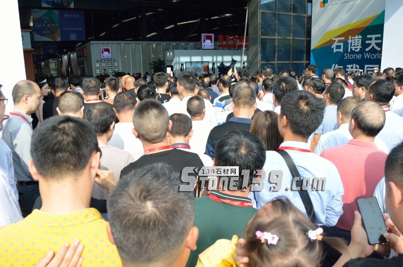 第十九屆中國(南安)水頭國際石材博覽會今日盛大開幕