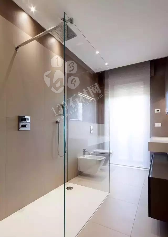 半開放式衛生間裝飾大理石案例