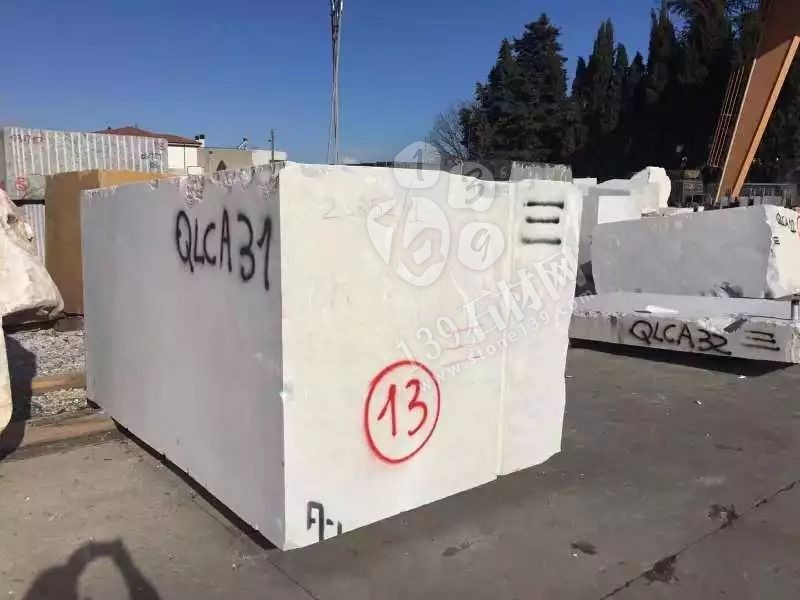 意大利雪花白與卡拉拉白進口大理石介紹