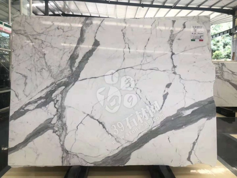 魚肚白和雪花白大理石