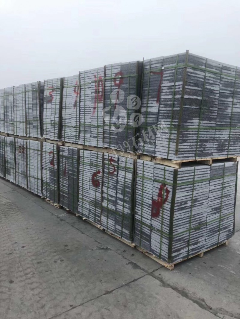 河南泌陽萬石通石材主營河南芝麻黑/芝麻白/芝麻灰/黃金麻/黃銹石/泌陽紅