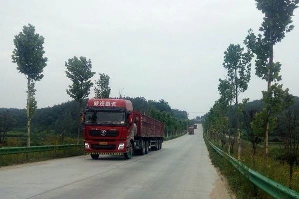 湖北隨州石材業(yè)國家鼓勵發(fā)展的產業(yè)集群！且黃金麻可以下料了！