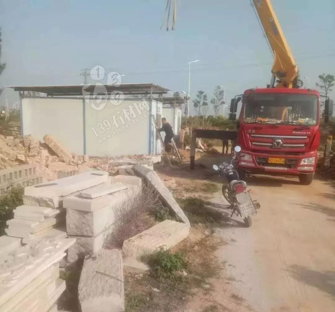 福建南安市石井鎮(zhèn)拆石材廠棚，移石材方料