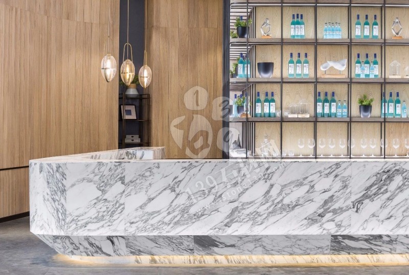 當大理石遇上原木 會擦出怎樣的火花？