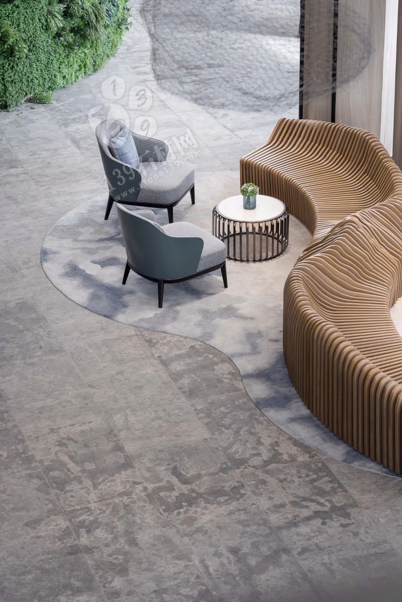 當大理石遇上原木 會擦出怎樣的火花？