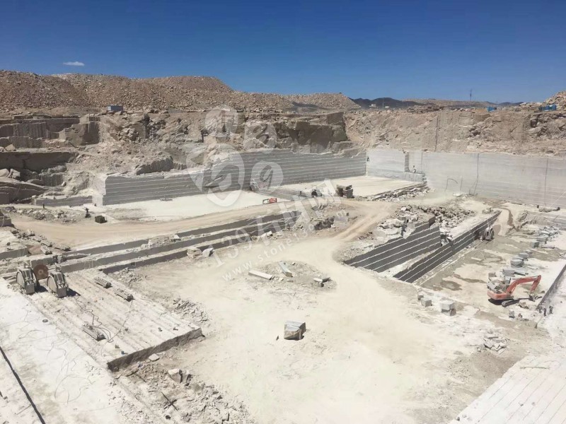 隆重介紹&ldquo;卡拉麥里金&rdquo;花崗巖礦主-新疆萬興卡麥礦業(yè)