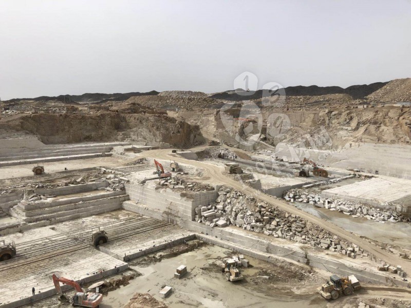 隆重介紹&ldquo;卡拉麥里金&rdquo;花崗巖礦主-新疆萬興卡麥礦業(yè)