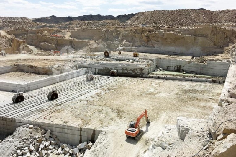 隆重介紹&ldquo;卡拉麥里金&rdquo;花崗巖礦主-新疆萬興卡麥礦業(yè)