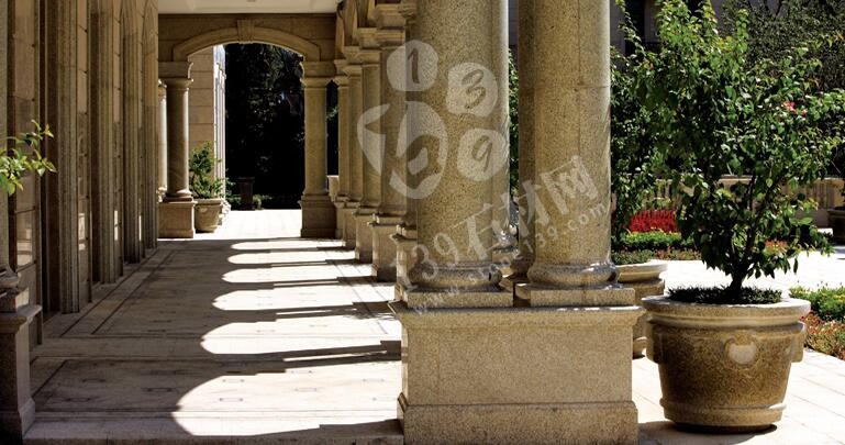 隆重介紹&ldquo;卡拉麥里金&rdquo;花崗巖礦主-新疆萬興卡麥礦業(yè)