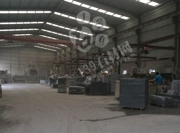 泌陽縣【豐達石材廠】主營河南芝麻白（芝麻灰）路沿石