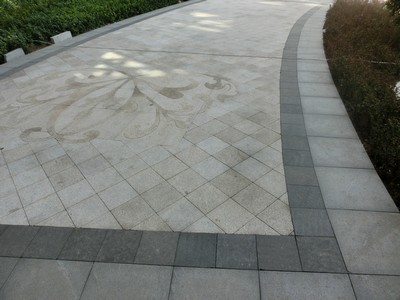 泌陽縣【豐達石材廠】主營河南芝麻白（芝麻灰）路沿石