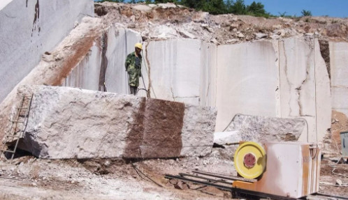 全國物流最早1月5號停止發貨！買石材請趁早！