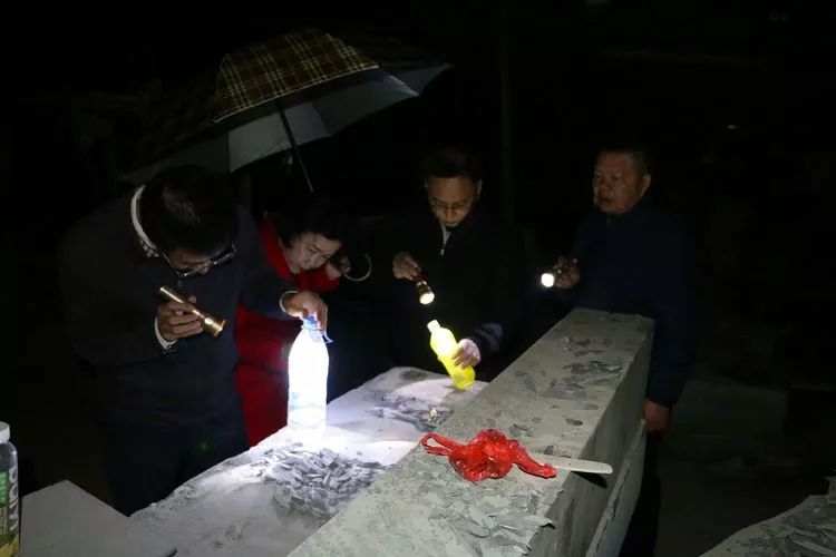 海南海口市美蘭區午夜突擊執法檢查20家石材加工企業