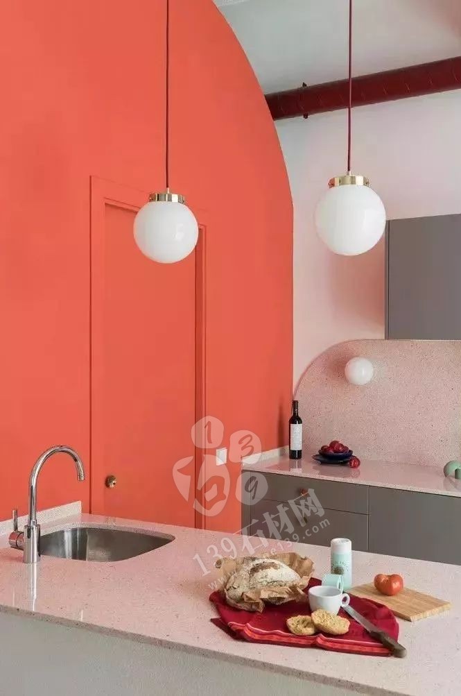 2019年流行的&ldquo;珊瑚橘&rdquo;主打色調