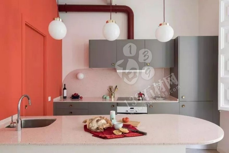 2019年流行的&ldquo;珊瑚橘&rdquo;主打色調