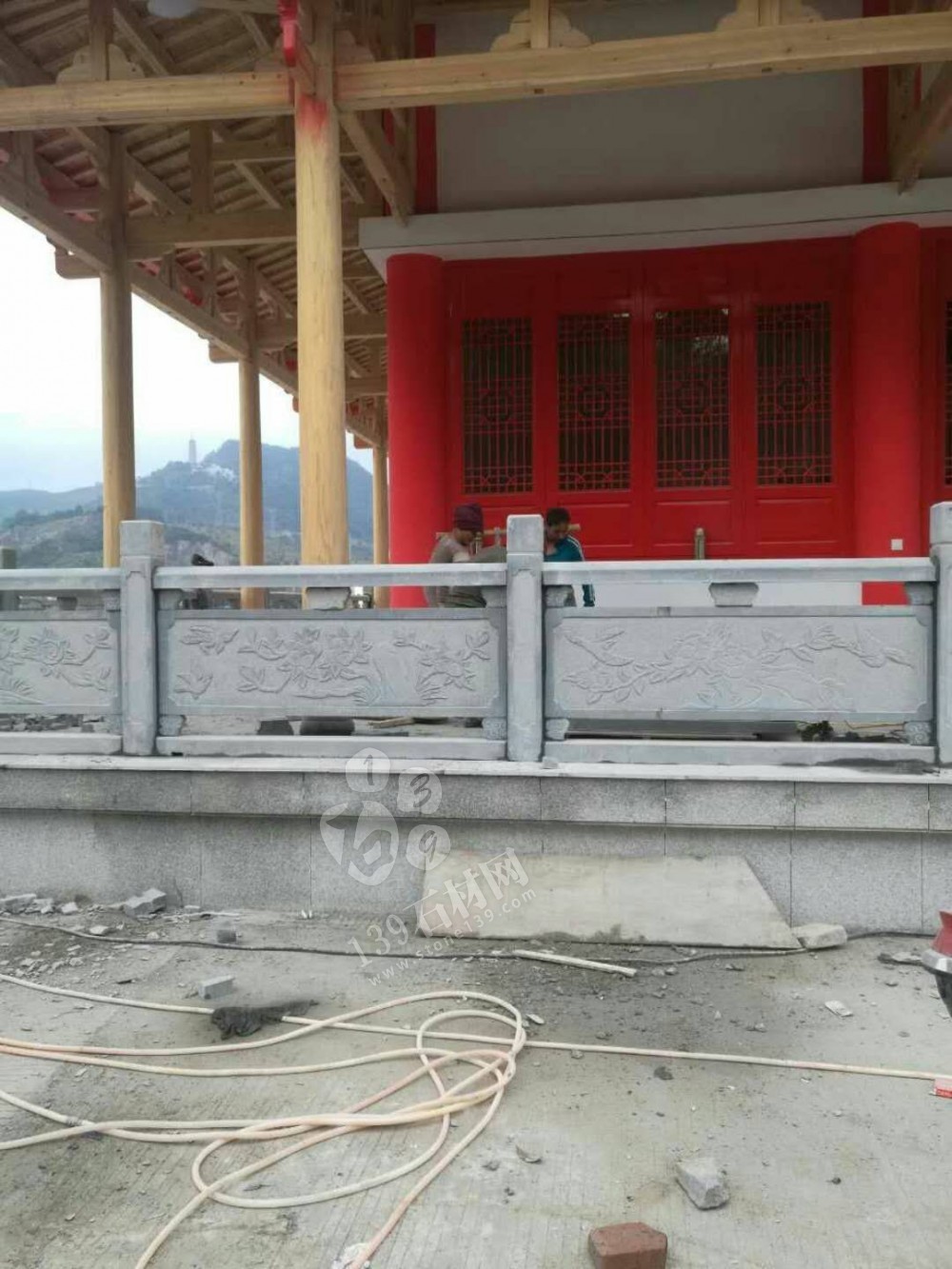 田中石材異形廠主營石材圓柱、石材雕刻、石材欄桿、圓球、擋車石、線條、異形