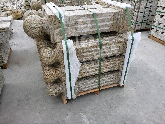 田中石材異形廠主營石材圓柱、石材雕刻、石材欄桿、圓球、擋車石、線條、異形