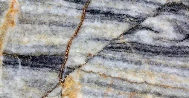 顧客非說石材有裂紋要退貨，老板怒了！