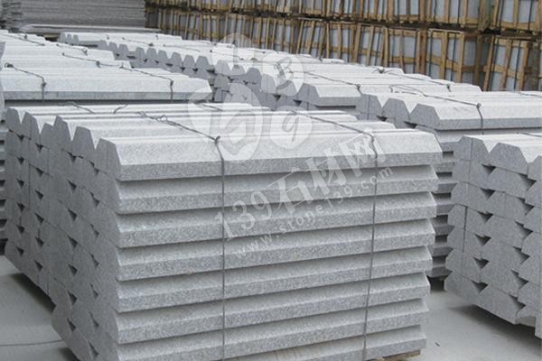 湖南平江縣榮發石材主營花崗巖小冰花、湖南芝麻灰（灰麻）石材