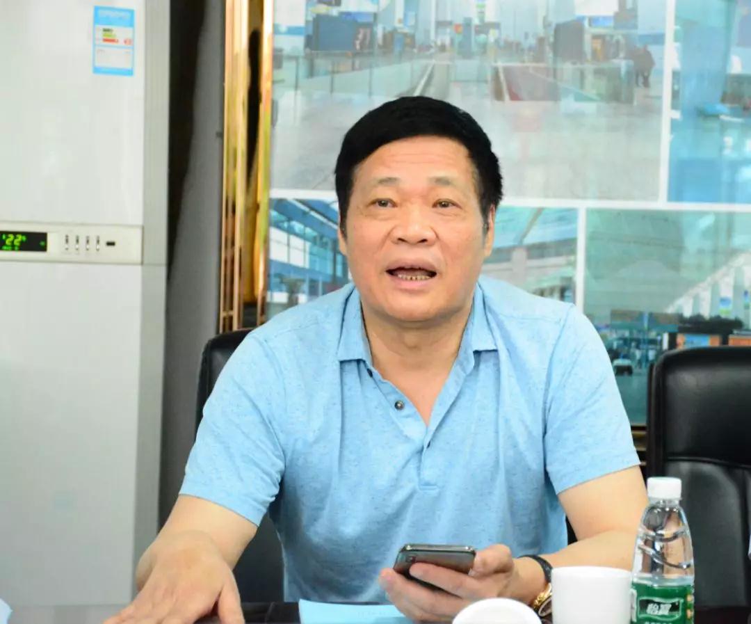 《石材工業“十四五”發展規劃》調研會議在華輝石業股份召開 《石材工業“十四五”發展規劃》調研會議現場