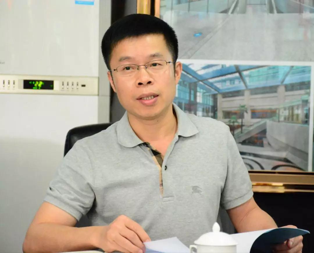 《石材工業“十四五”發展規劃》調研會議在華輝石業股份召開 《石材工業“十四五”發展規劃》調研會議現場