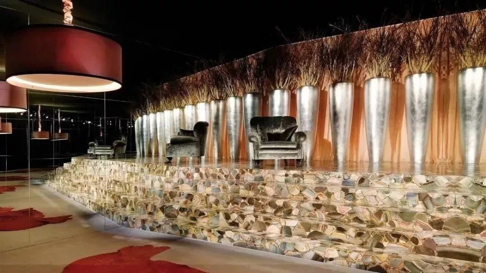 天然石材，不但沒(méi)有危害，而且還對(duì)身體有好處！